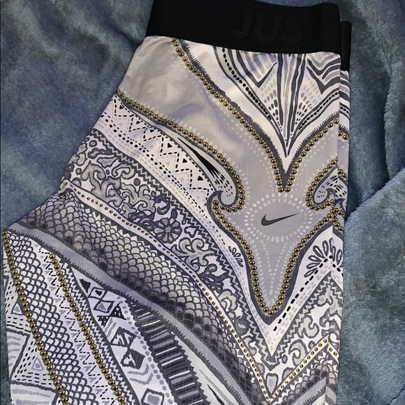 Nike dry fit leggings - Picture 5 of 5